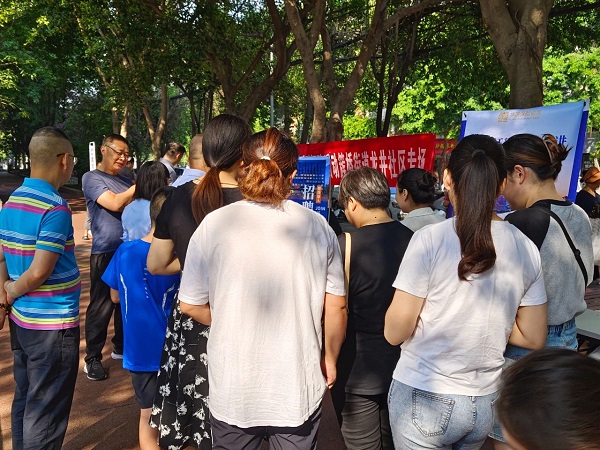 送崗直達家門口！瑞方人力支持打造就業(yè)服務小站定期舉辦招聘會 第2張