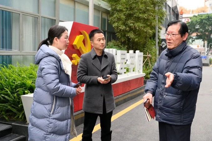 深入社區，傾聽民聲 成都市人大代表龔曉鷗開展“幸福美好生活十大工程”宣講 第5張