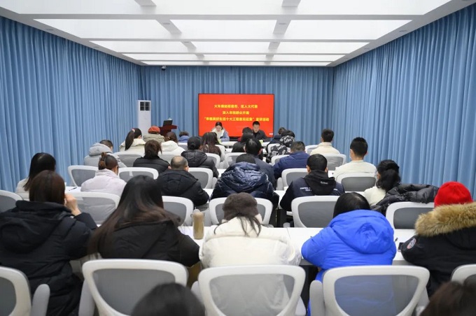 深入社區，傾聽民聲 成都市人大代表龔曉鷗開展“幸福美好生活十大工程”宣講 第1張